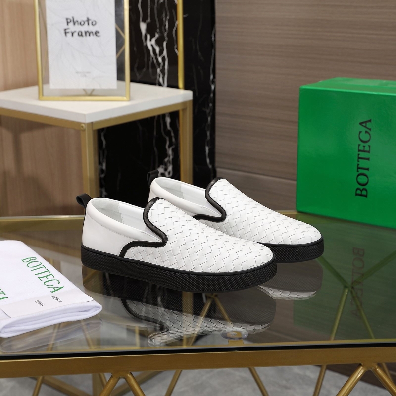 bo*te*ga Ve*ne*ta casual shoes
